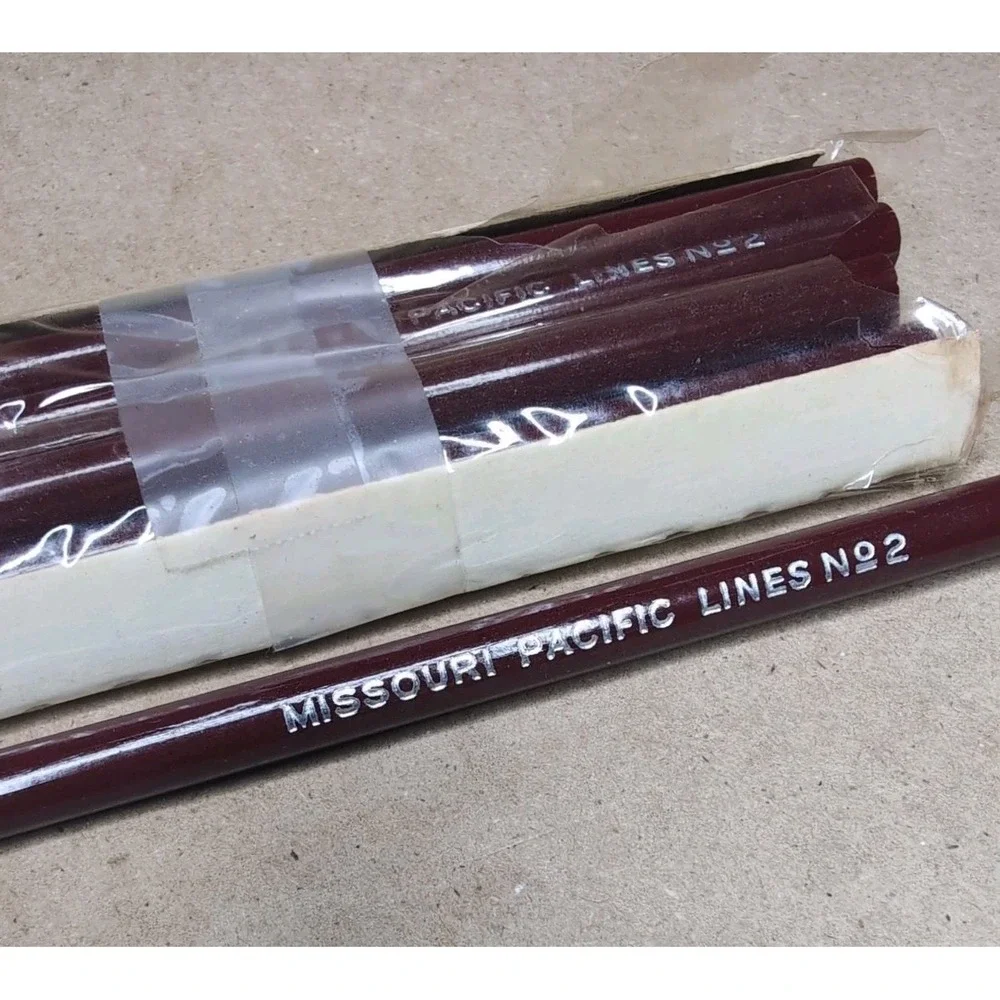 Lot Of 9 Vintage NOS Missouri Pacific Lines Pencils No. 2 Unused MoPac Railroad